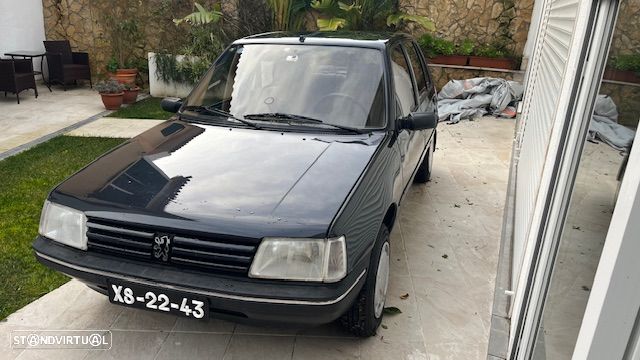 Peugeot 205 1.1 GR - 6