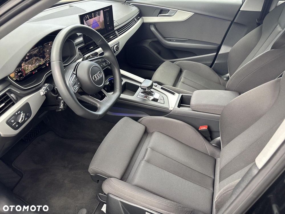 Audi A4 Limousine - 15