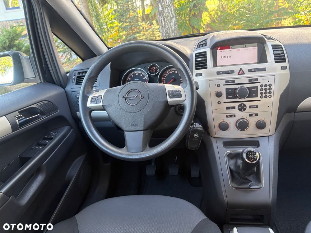 Opel Zafira 1.8 Easytronic Sport - 35