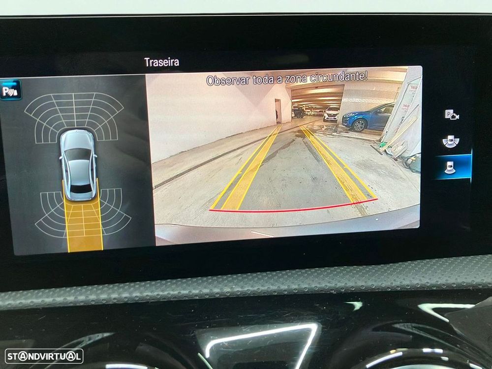 Mercedes-Benz A 250 Limousine - 13