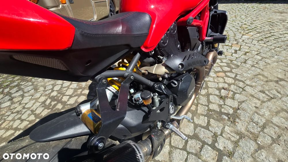 Ducati Monster - 4