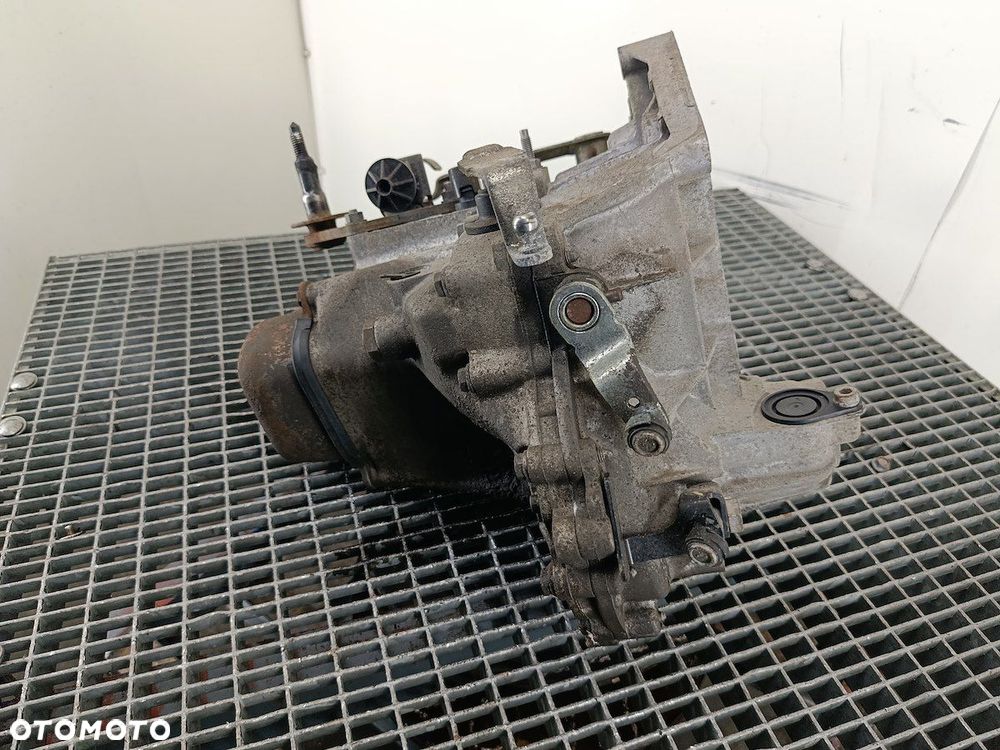 SKRZYNIA BIEGÓW MANUALNA 5 PEUGEOT 206 PLUS 20CQ82 1.1 8V - 3