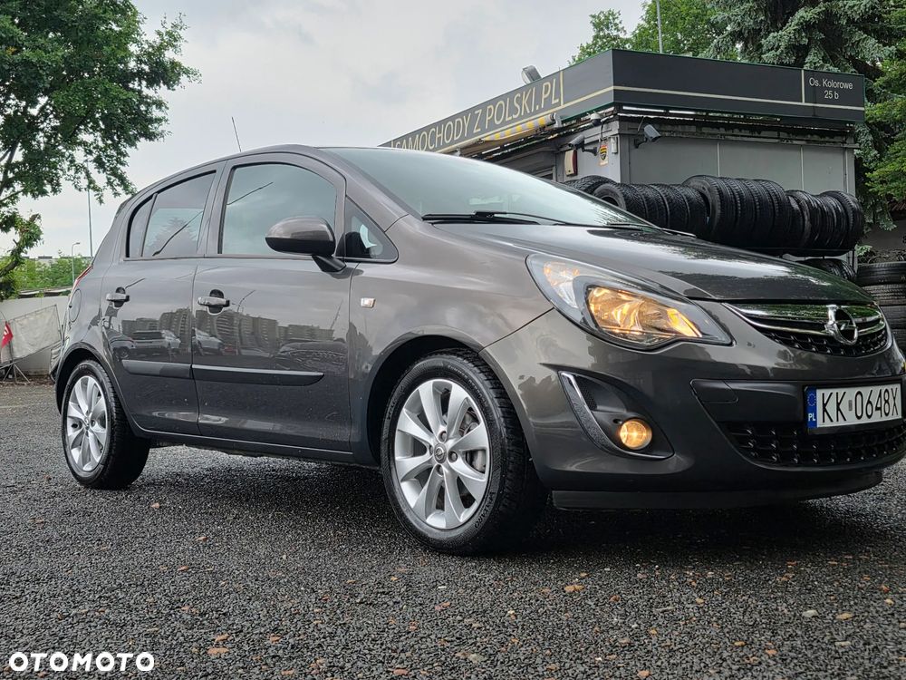 Opel Corsa 1.4 16V Cosmo - 14