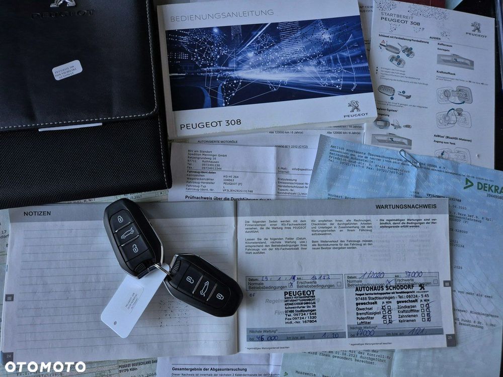 Peugeot 308 BlueHDi FAP 180 EAT8 Stop & Start GT - 33