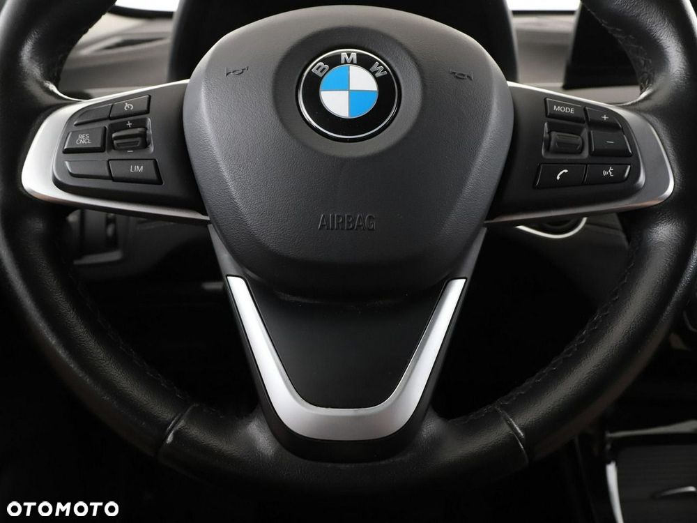 BMW X1 xDrive25e Sport Line - 22