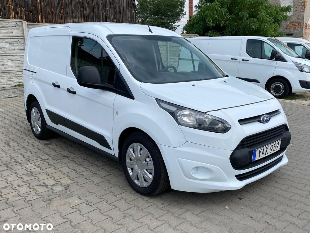 Ford CONNECT - 3