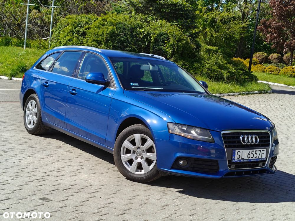 Audi A4 Avant 2.0 TFSI Attraction - 1