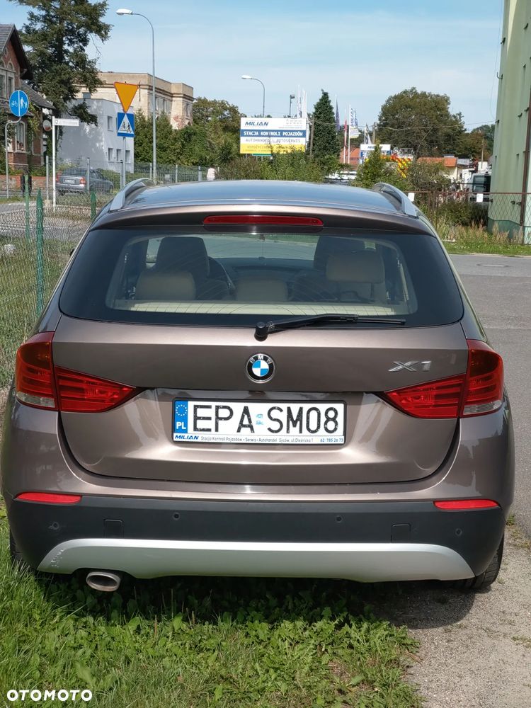 BMW X1 sDrive18d - 4