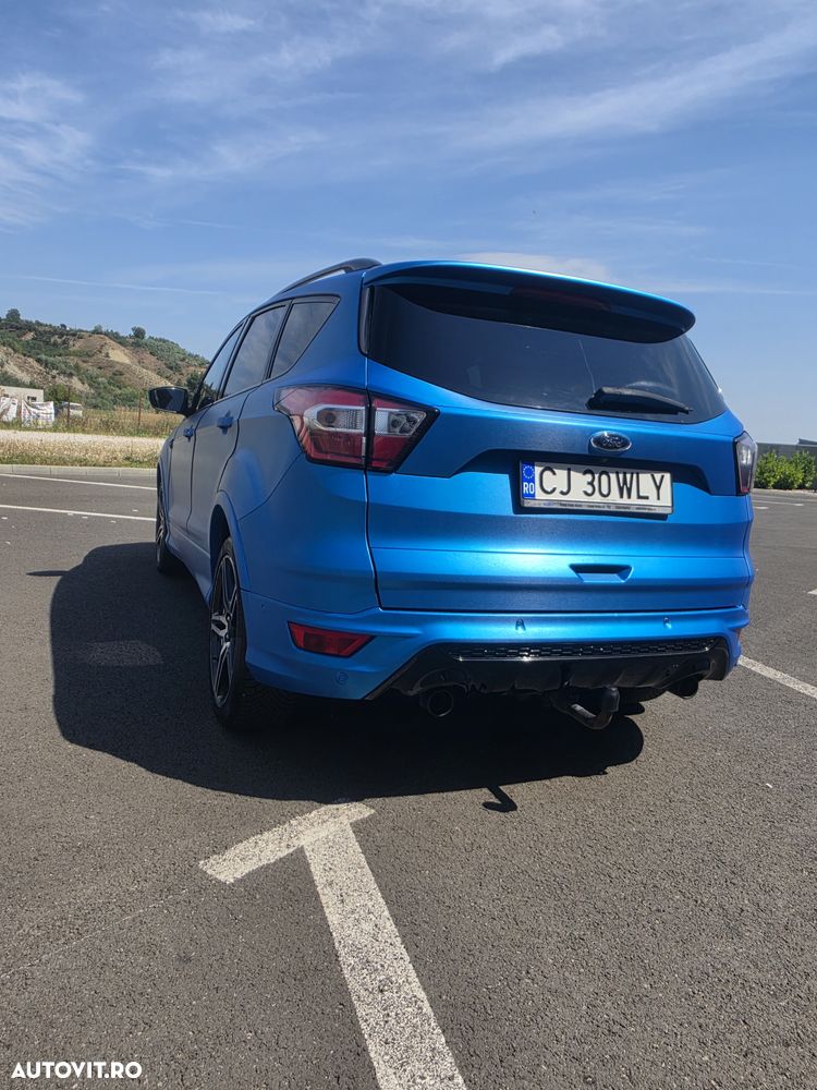 Ford Kuga 2.0 EcoBoost 4WD Aut. Vignale - 4