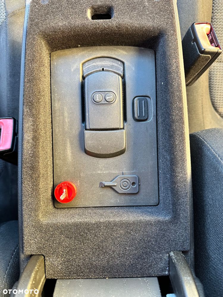 Volkswagen Passat 2.0 TDI Highline - 20