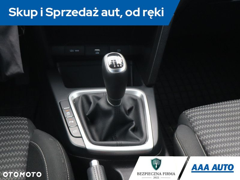 Kia Ceed - 14