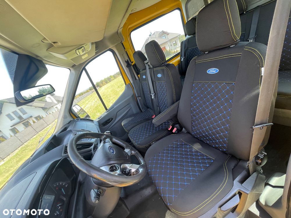 Ford Transit - 27