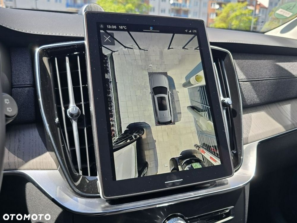 Volvo XC 90 T8 AWD Plug-In Hybrid Plus Dark 7os - 19
