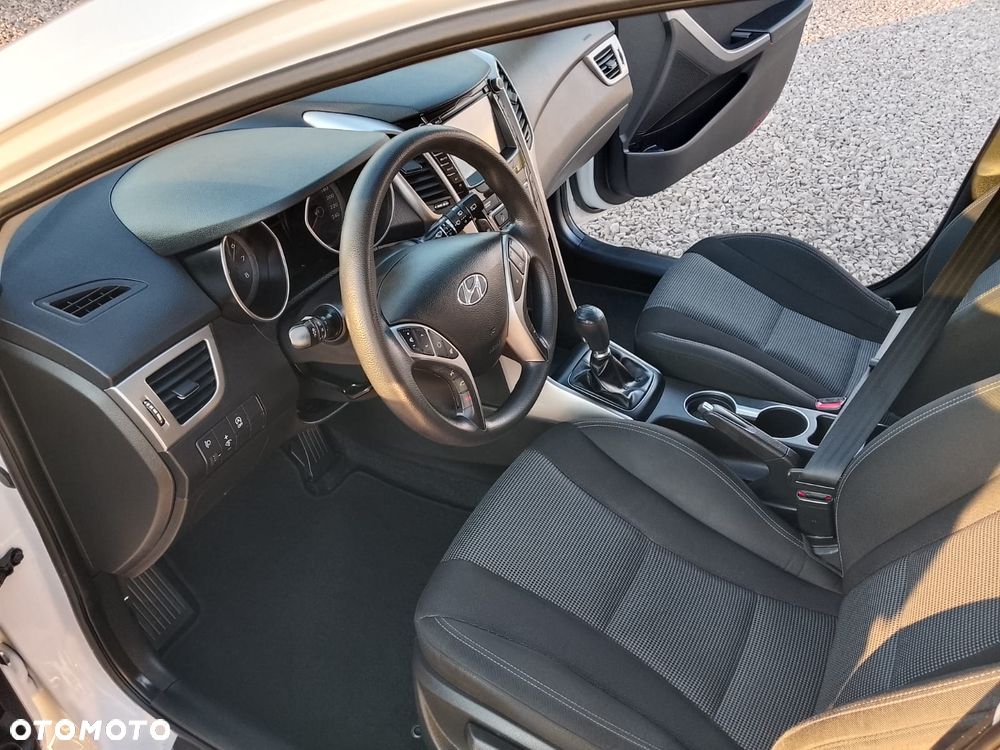 Hyundai i30 1.4 BlueDrive Comfort - 18