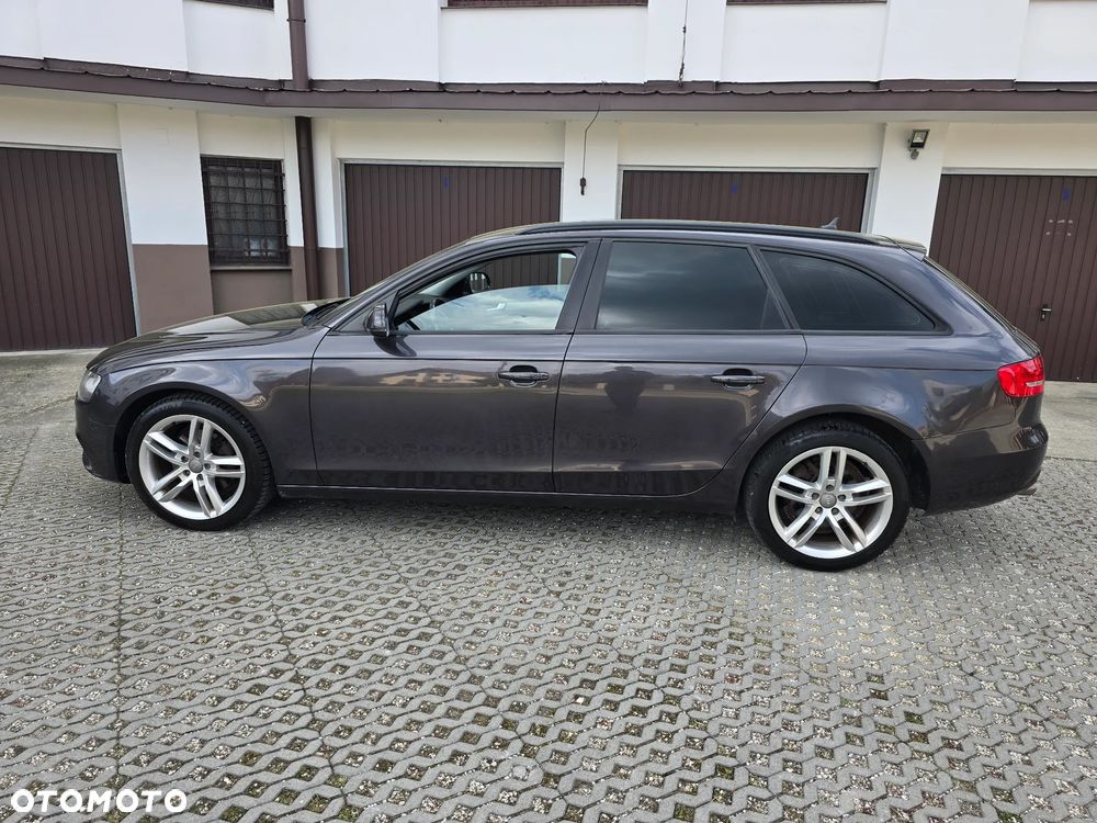 Audi A4 Avant - 5