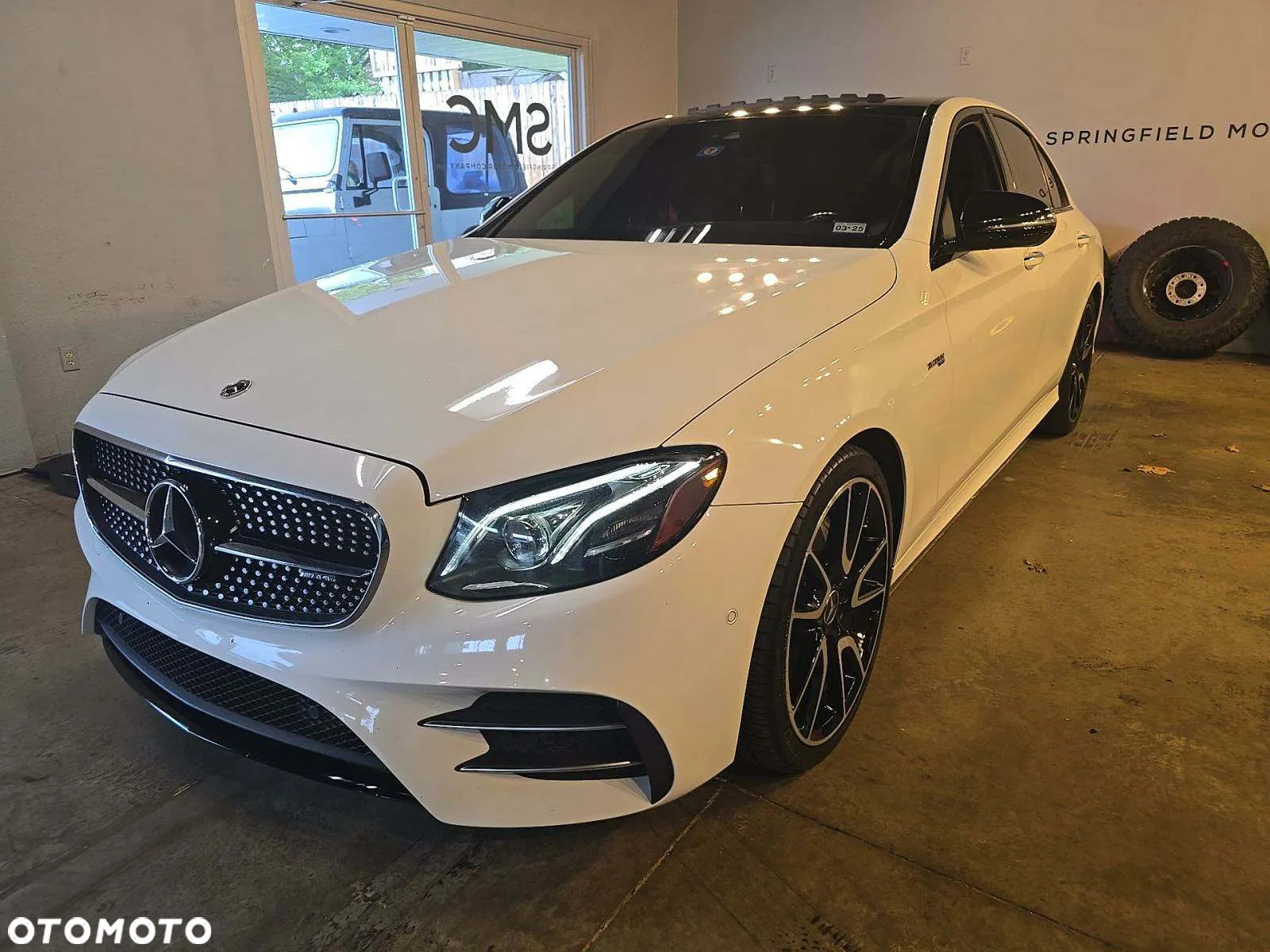Mercedes-Benz Klasa E 43 AMG 4-Matic - 2