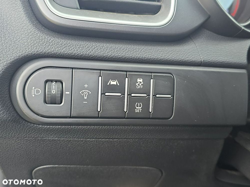 Kia Ceed - 20