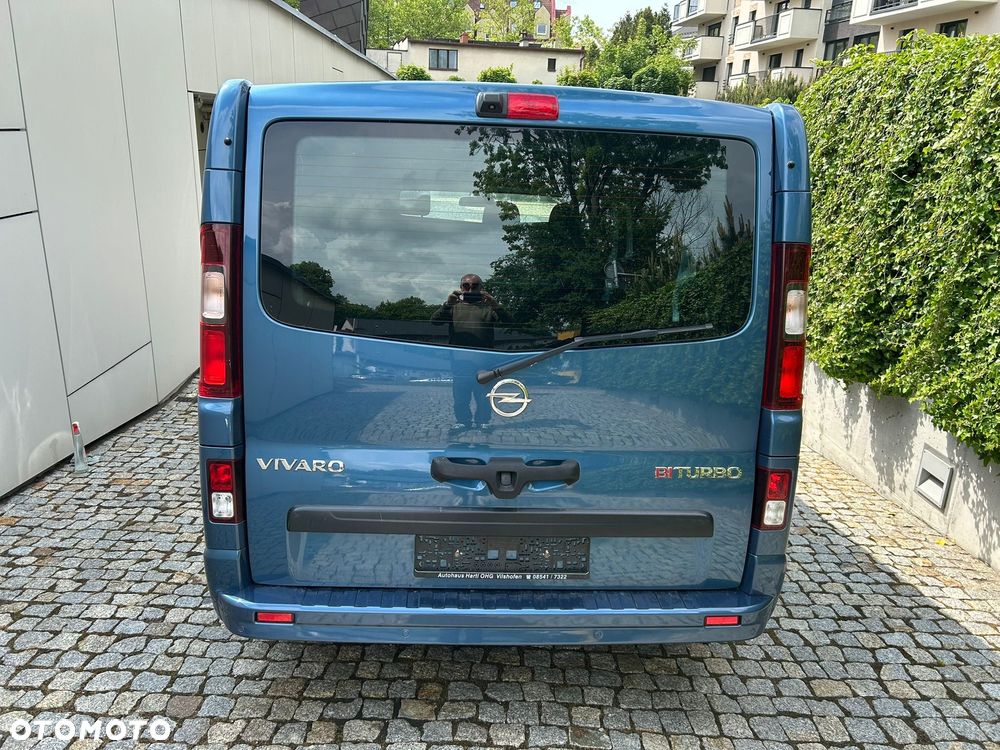 Opel Vivaro - 9
