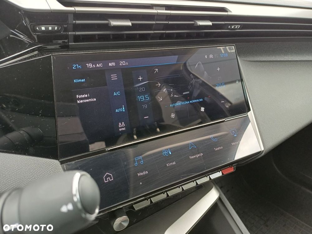 Peugeot 408 1.2 PureTech mHEV Allure S&S e-DSC6 - 16