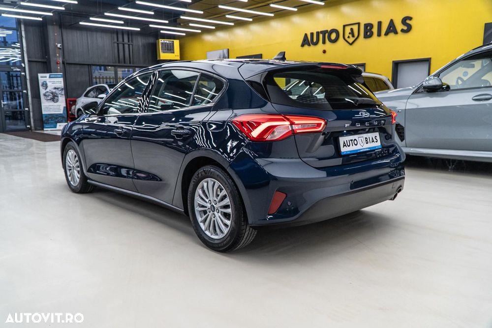 Ford Focus 1.5 EcoBlue Start-Stopp-System Aut. TITANIUM - 5