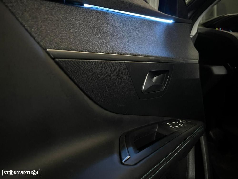 Peugeot 3008 1.6 Hybrid Allure Pack e-EAT8 - 17