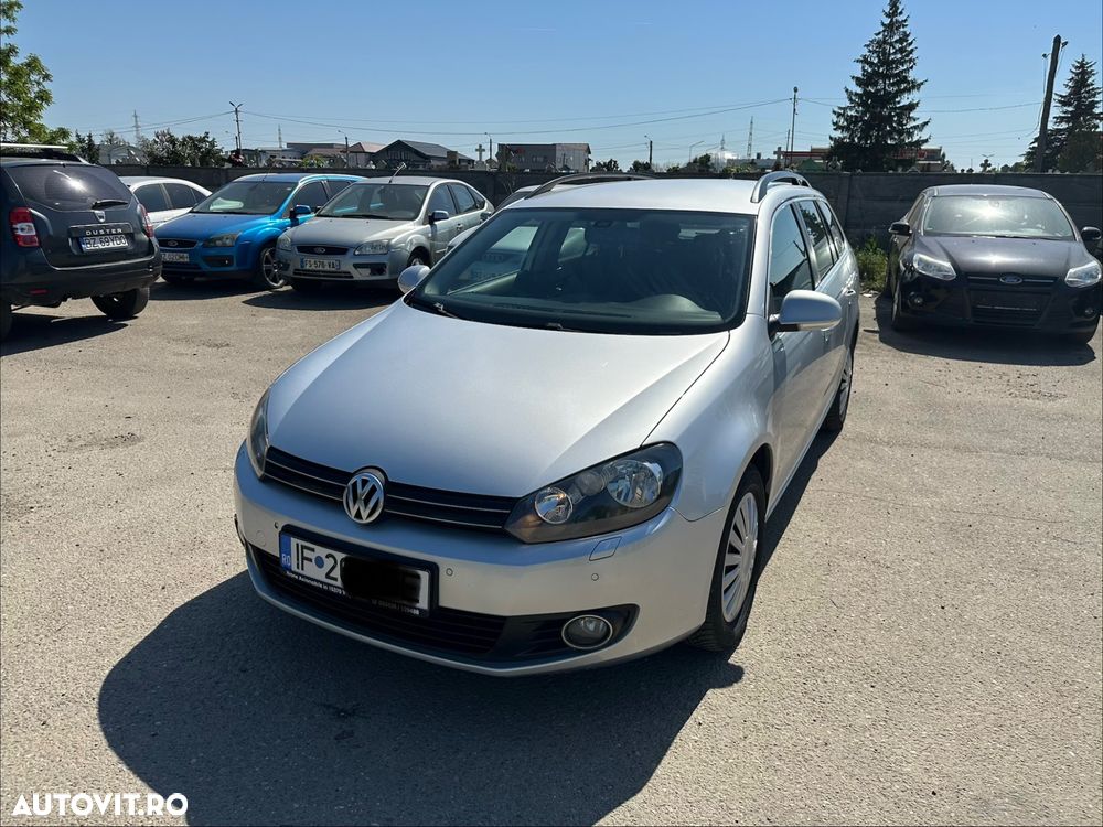Volkswagen Golf - 1
