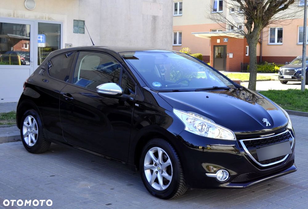 Peugeot 208 82 PureTech Style - 2