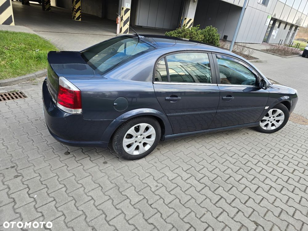 Opel Vectra 1.9 CDTI - 13