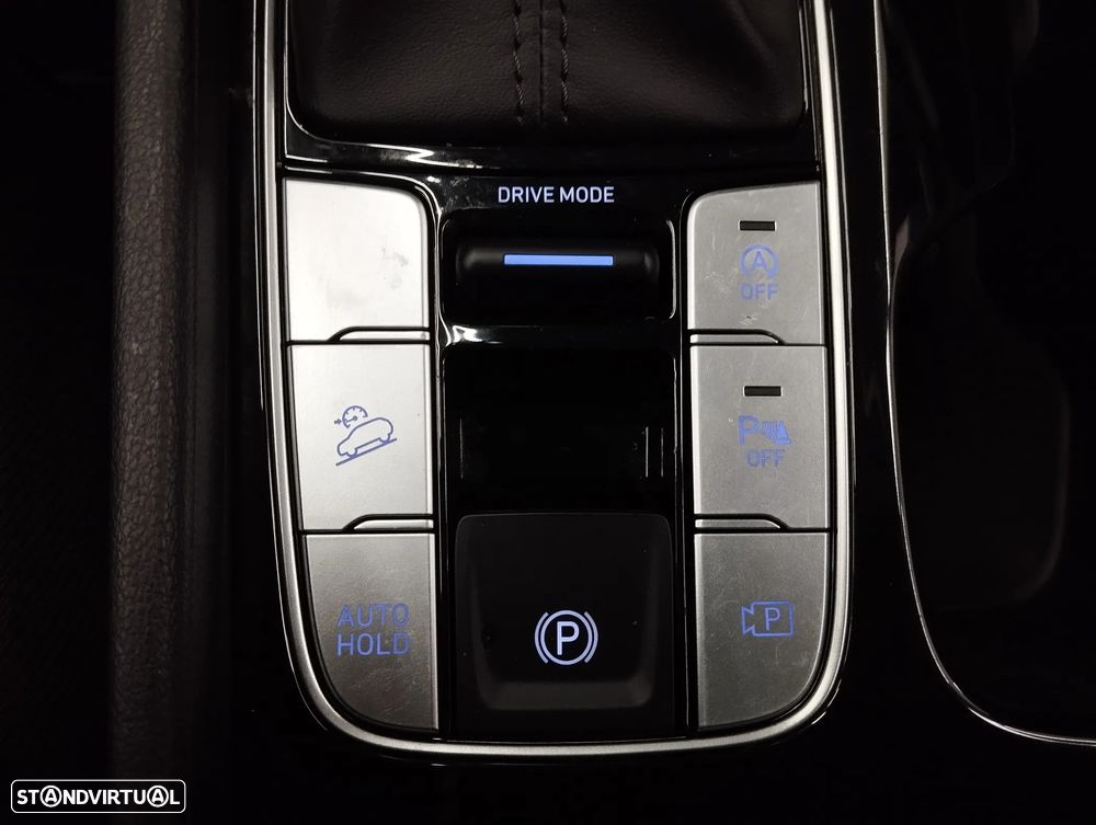 Hyundai Tucson 1.6 CRDi Premium DCT - 32