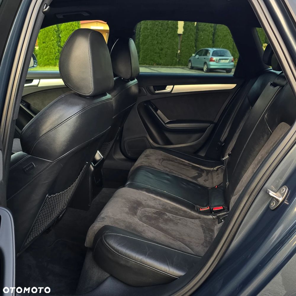 Audi A4 ver-1-8-tfsi-s-line-sportpaket-plus- - 24