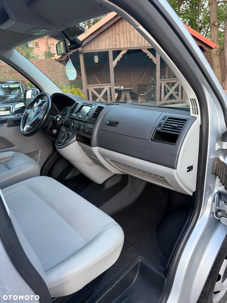 Volkswagen Transporter - 16