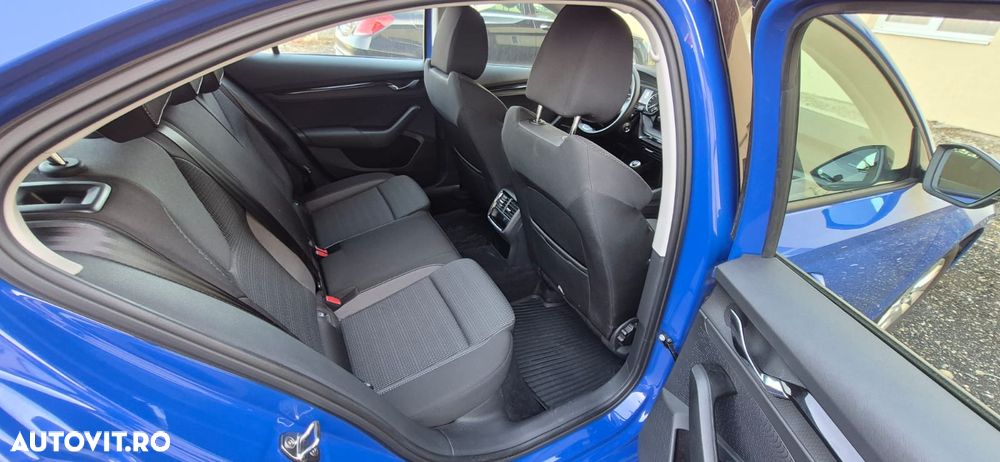 Skoda Octavia - 10