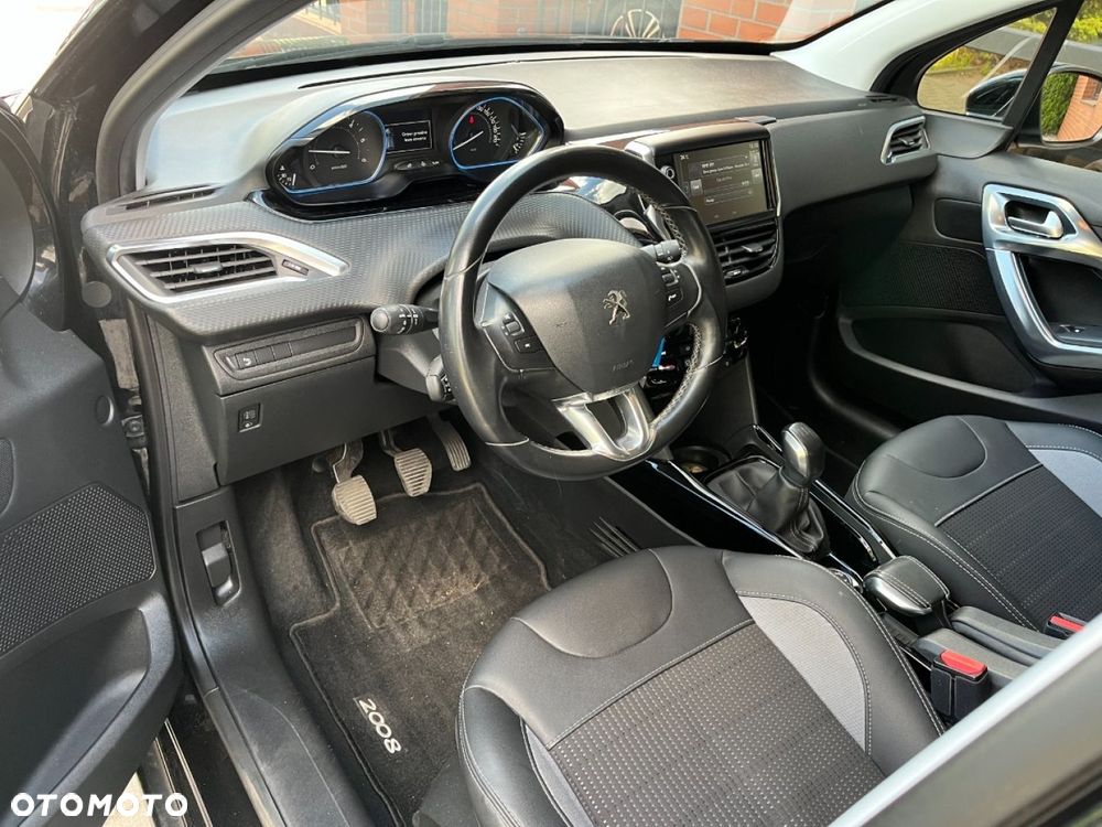 Peugeot 2008 1.6 BlueHDi Allure - 8