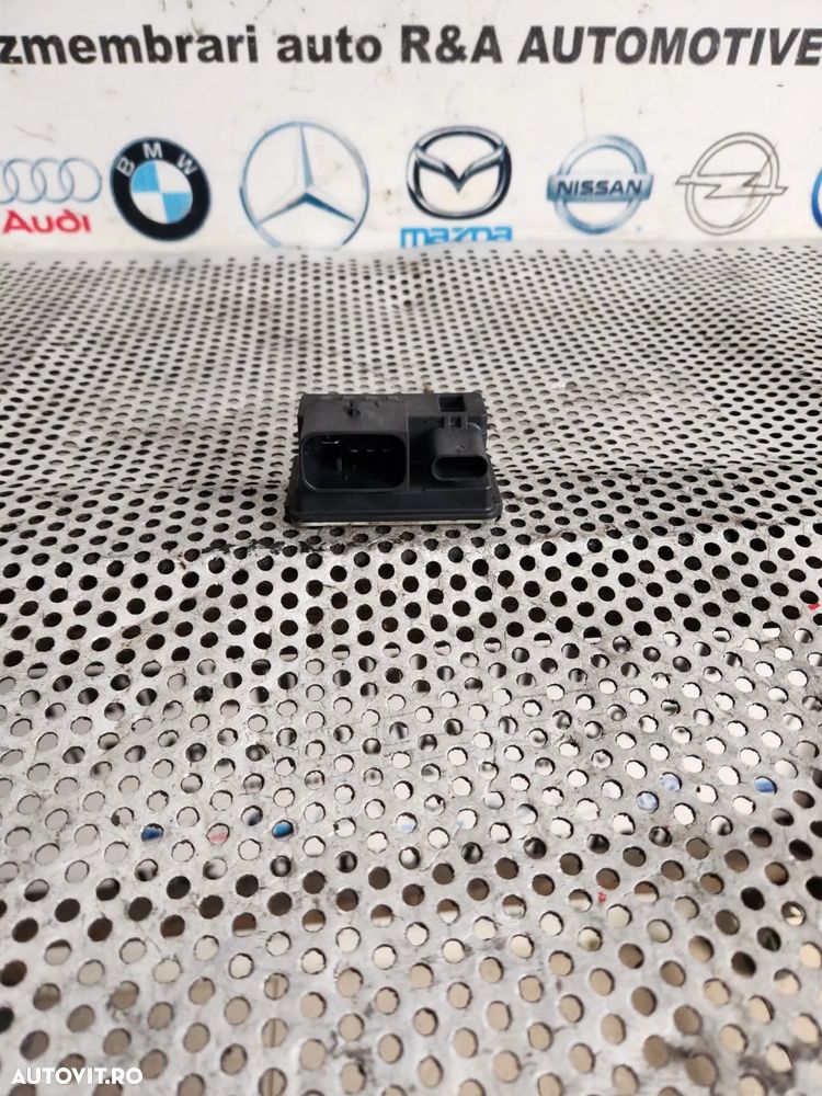 Releu Bujii Bmw 2.0 D N47 Cod  F30 F31 F32 F36 F20 F21 F10 F11 X1 X3 X4 F25 F26 Dezmembrez Bmw - De - 2
