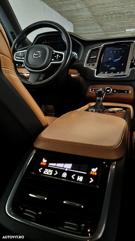 Volvo XC 90 D5 AWD Geartronic Inscription - 9