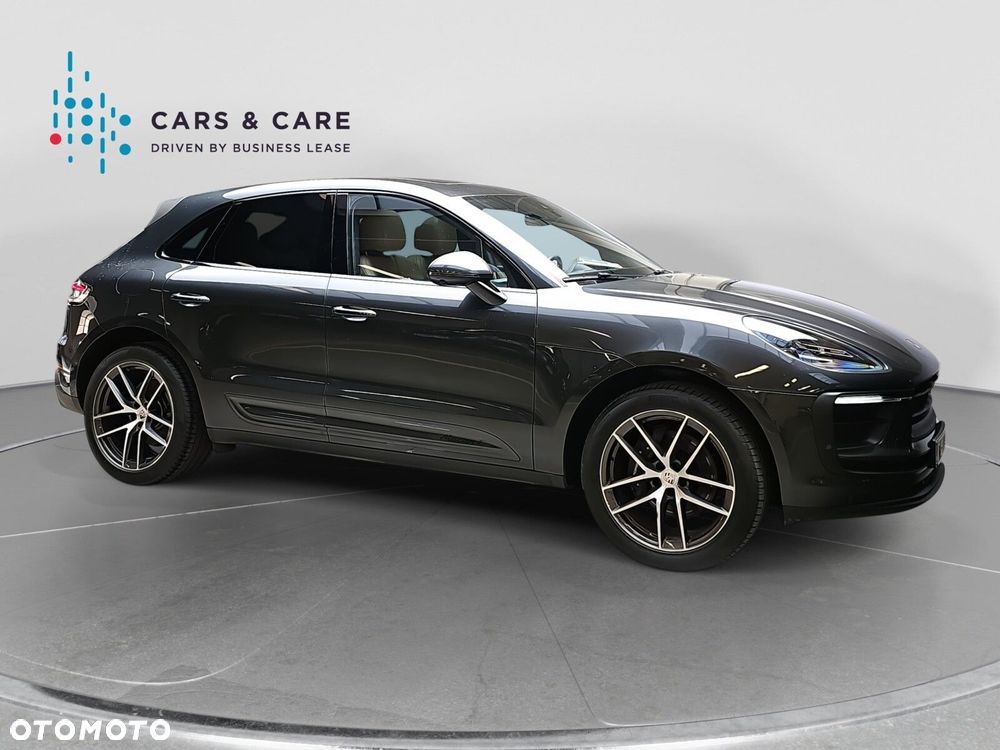 Porsche Macan T - 16