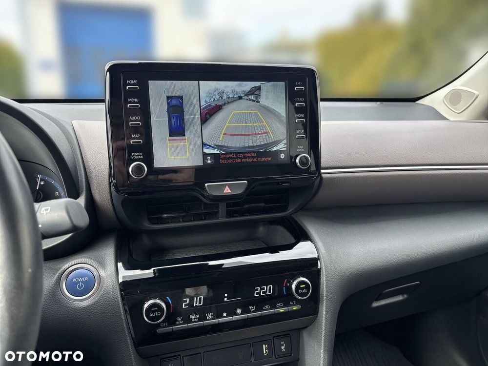 Toyota Yaris Cross - 16