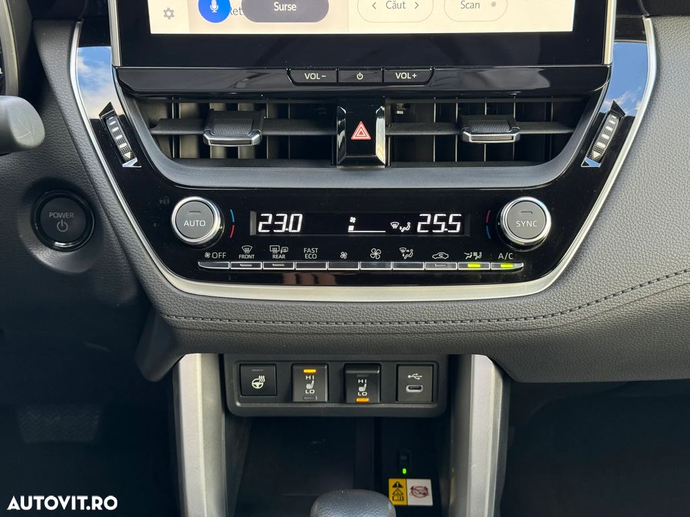 Toyota Corolla TS 2.0 HSD Exclusive - 16