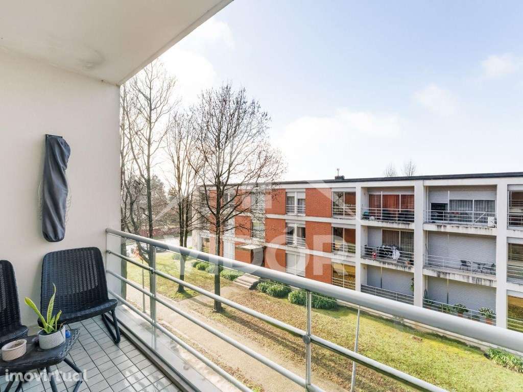 T2 com 130 m² | 105 m² de Área Privativa + Garagem e Arrumos - Grande imagem: 5/19