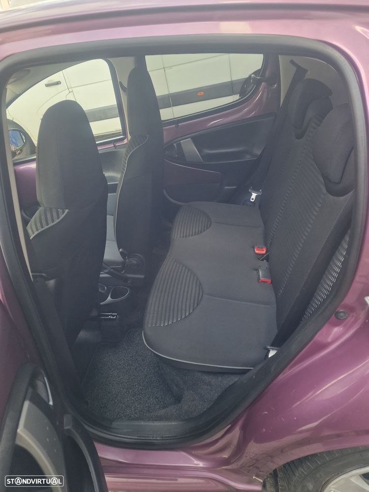 Peugeot 107 1.0 Active - 9
