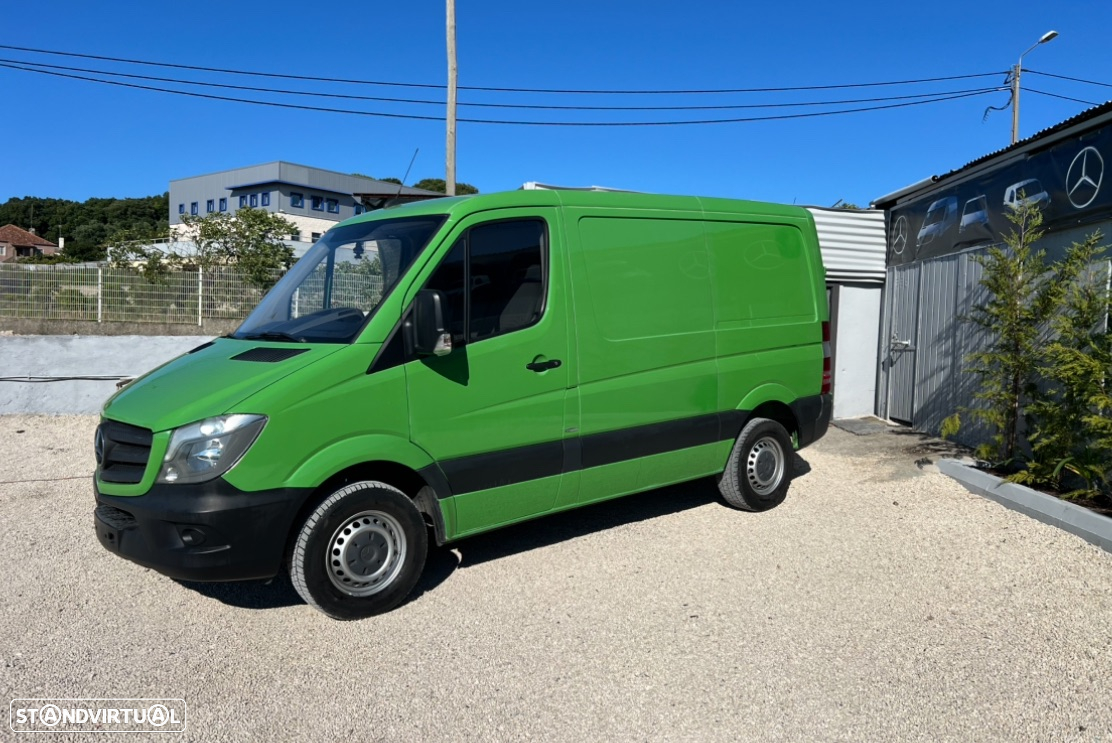 Mercedes-Benz Sprinter - 4