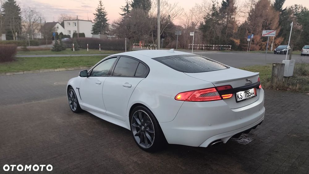 Jaguar XF 3.0 V6 D R-Sport - 15