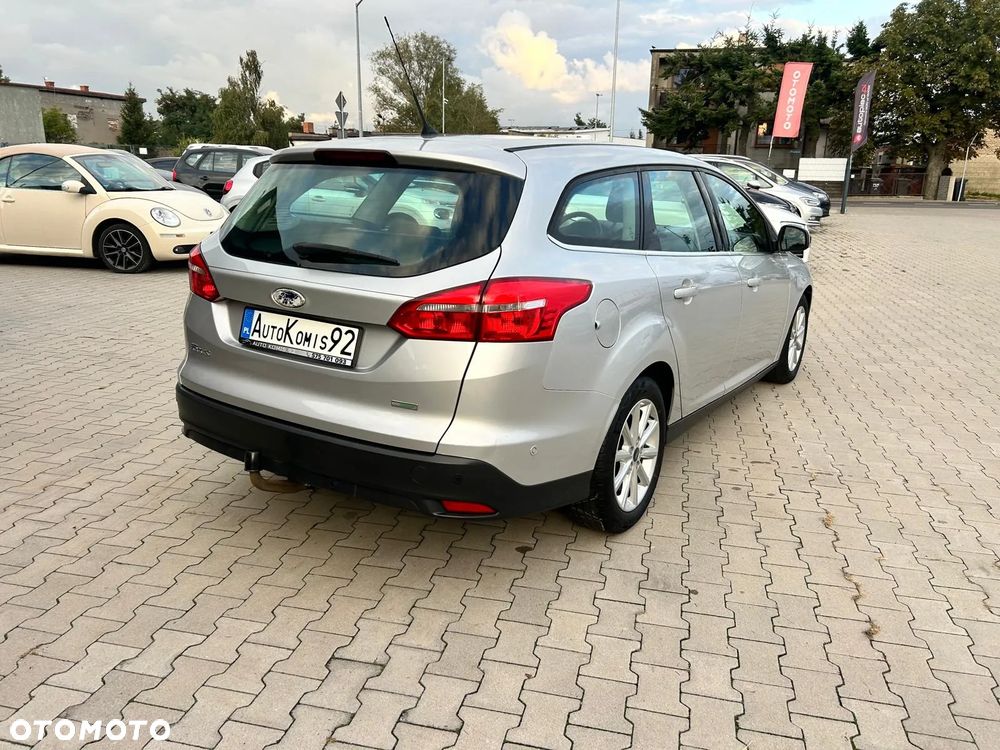 Ford Focus 1.0 EcoBoost Gold X (Trend) - 9