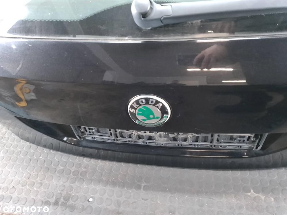 KLAPA BAGAŻNIKA SKODA SUPERB II LF9R - 9