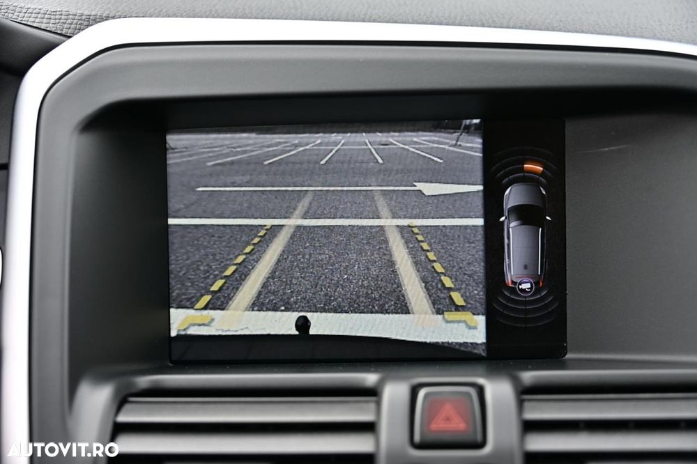 Volvo XC 60 - 25