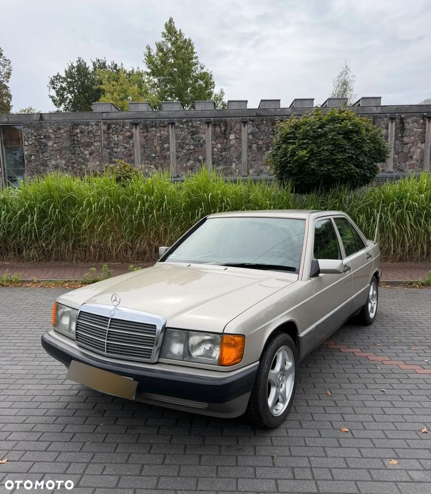 Mercedes-Benz W201