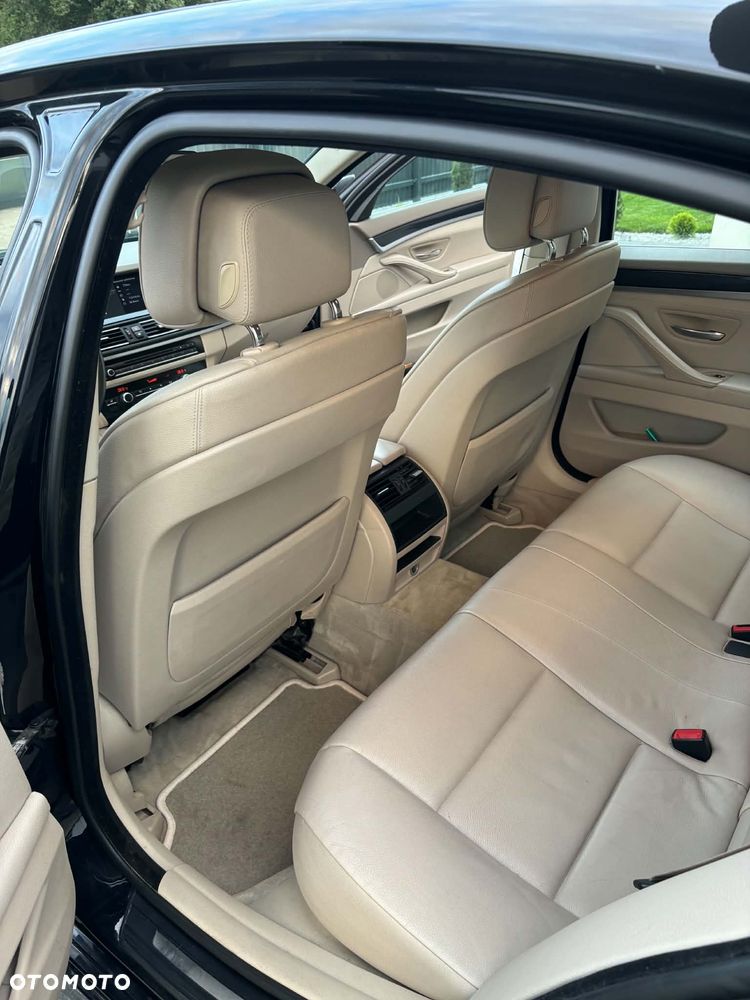 BMW Seria 5 520d - 17
