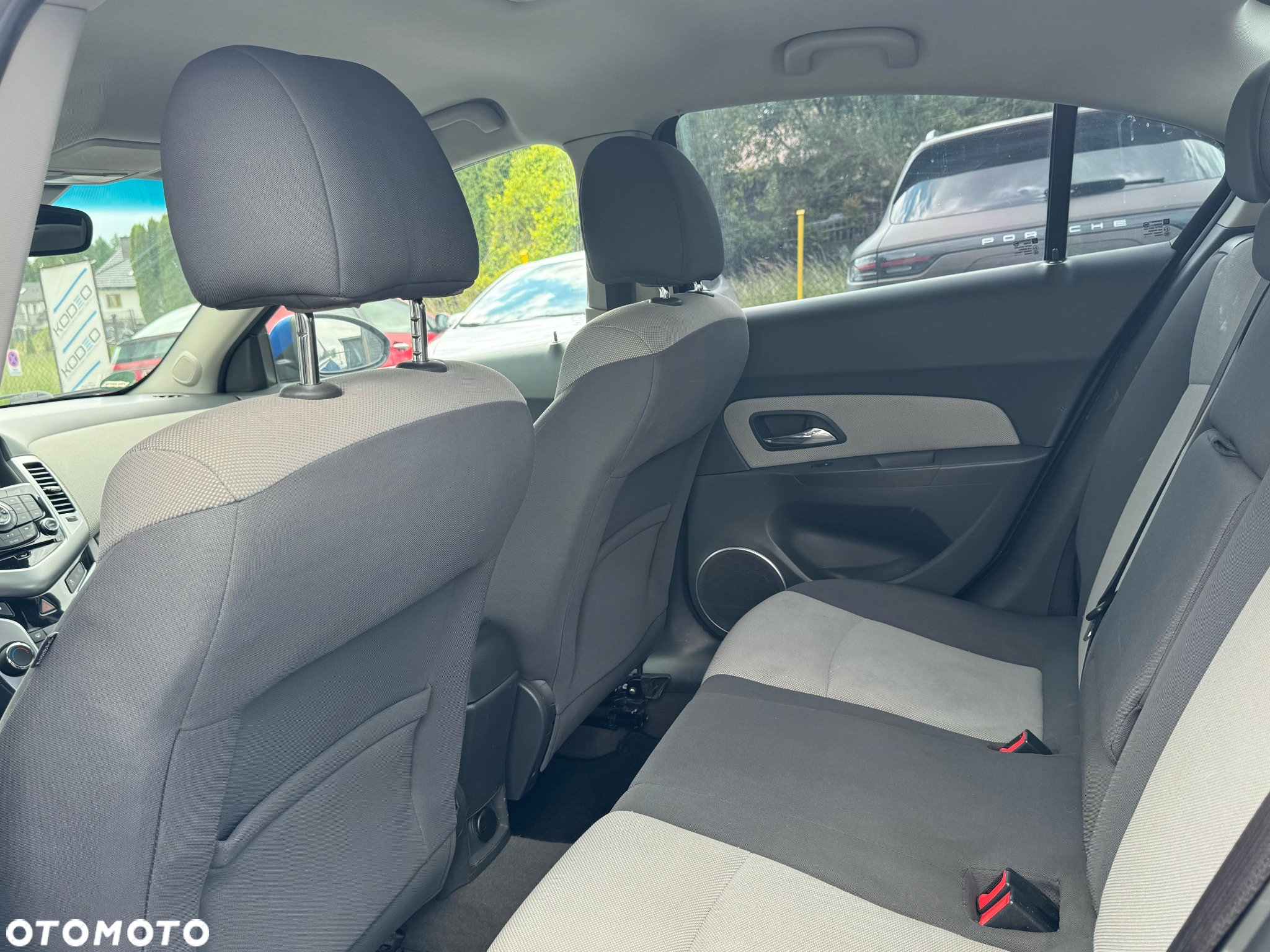 Chevrolet Cruze 1.8 LT+ - 21