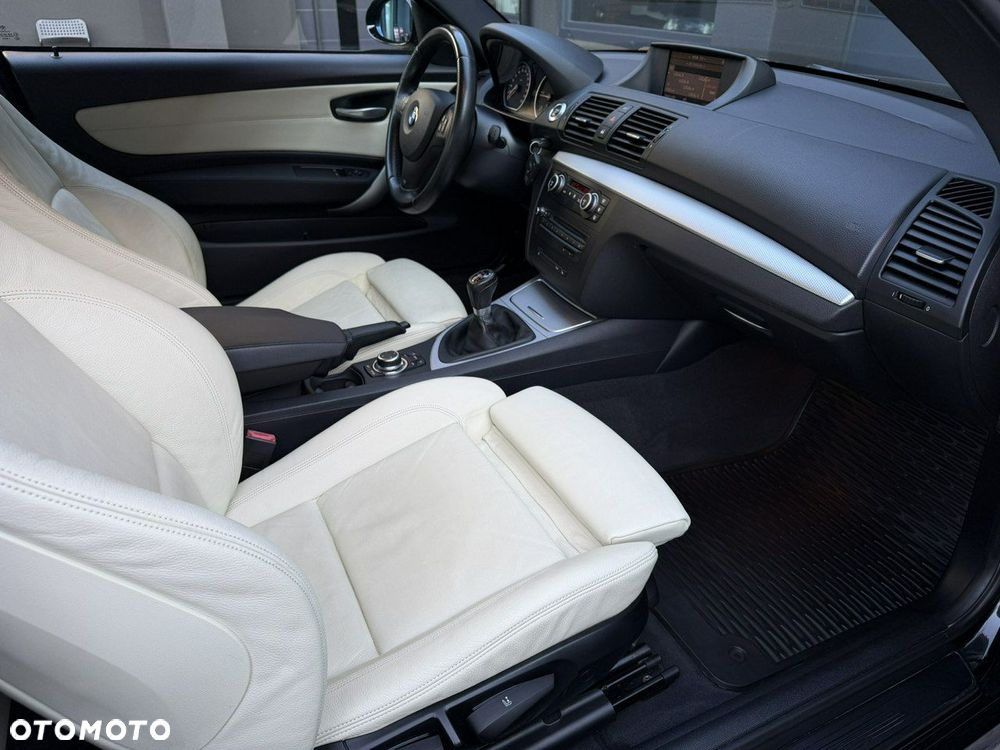 BMW Seria 1 120d Limited Edition Lifestyle mit M Sportpaket - 21