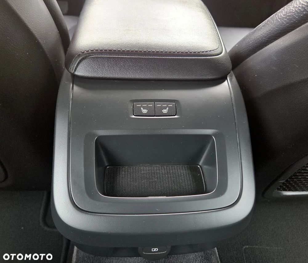 Volvo V60 B3 B Geartronic Momentum Pro - 30